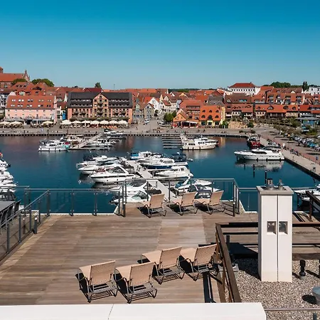 Fischotter - In Der Hafenresidenz Mit Terrasse&hafenblick * Waren (Müritz)