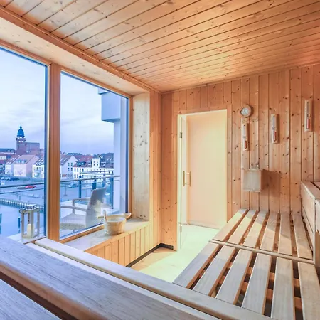 Apartment Fischotter - In Der Hafenresidenz Mit Terrasse&hafenblick *