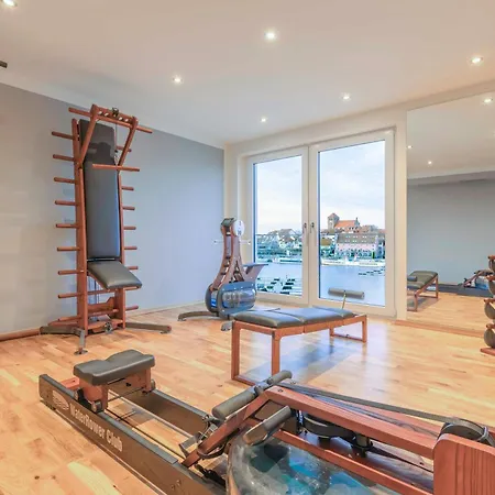 Fischotter - In Der Hafenresidenz Mit Terrasse&hafenblick Apartment Waren (Müritz)