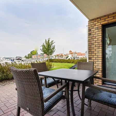 Apartment Fischotter - In Der Hafenresidenz Mit Terrasse&hafenblick
